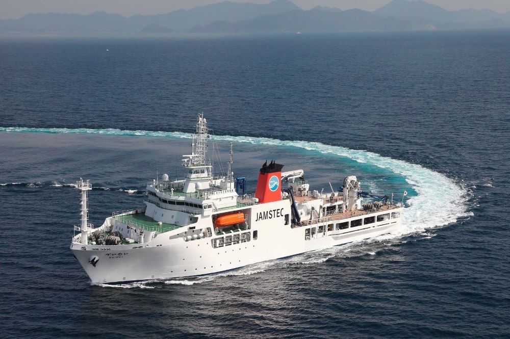 life-science Karriere Services, Foto: © Forschungsschiff Kaimei_JAMSTEC